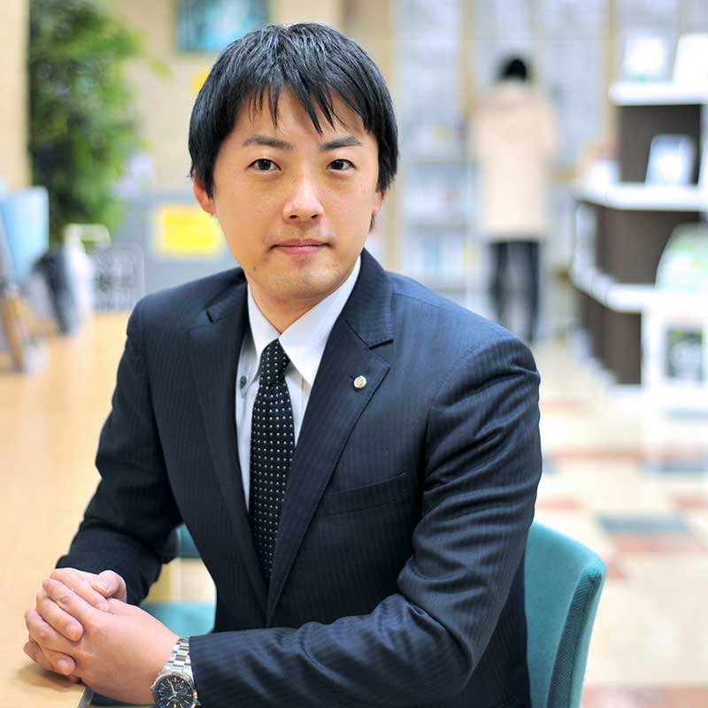 職員インタビュー