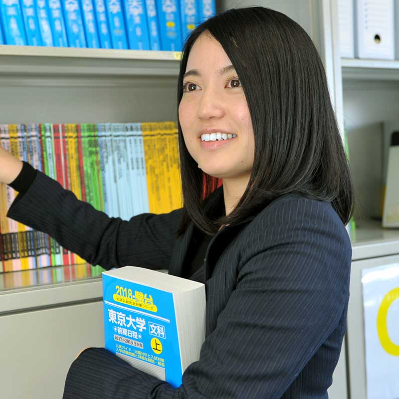 職員インタビュー