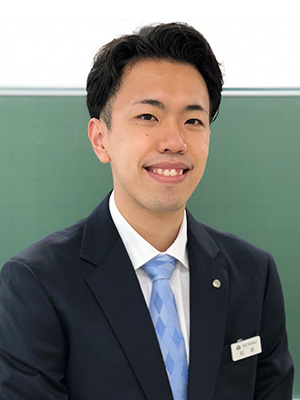 職員