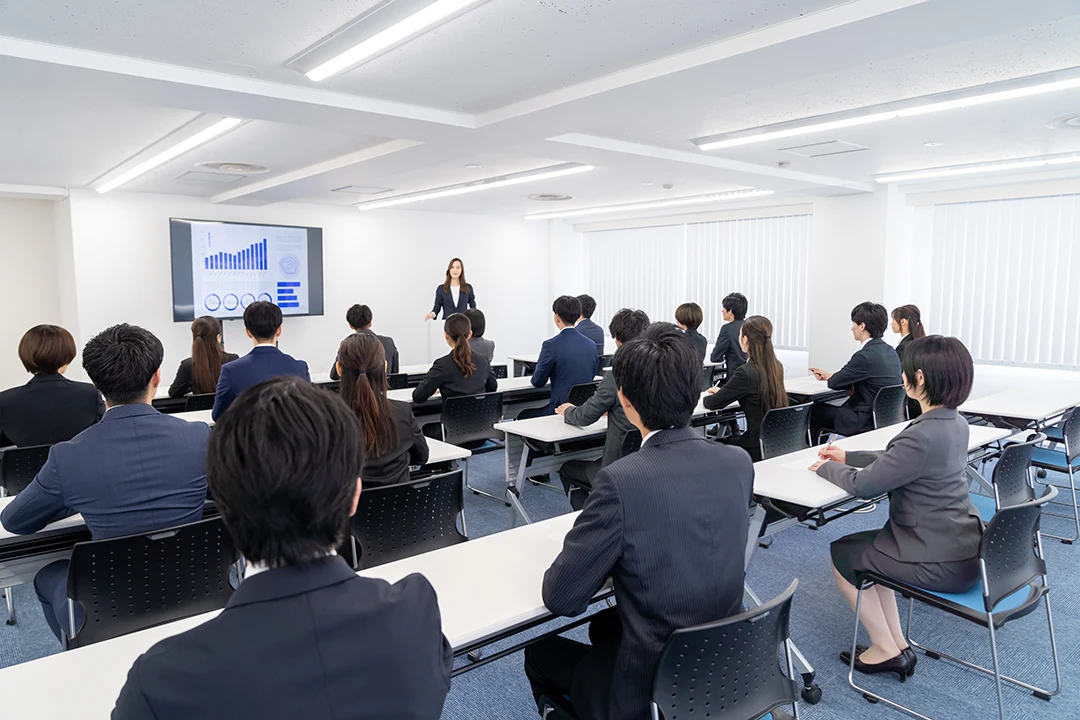講義を受ける学生たち
