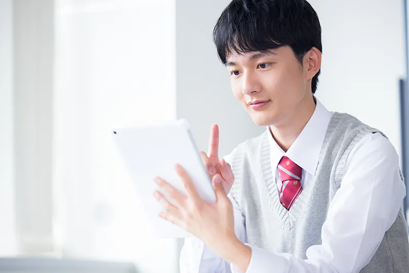 専門的な学びから大学編入へ進む進路のイメージ